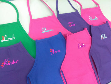 Personalized Kelly Green Kids Apron, Cooking Kitchen Gift, School Gift, Student Gift, Cooking Party, Art Party, Low Price Apron