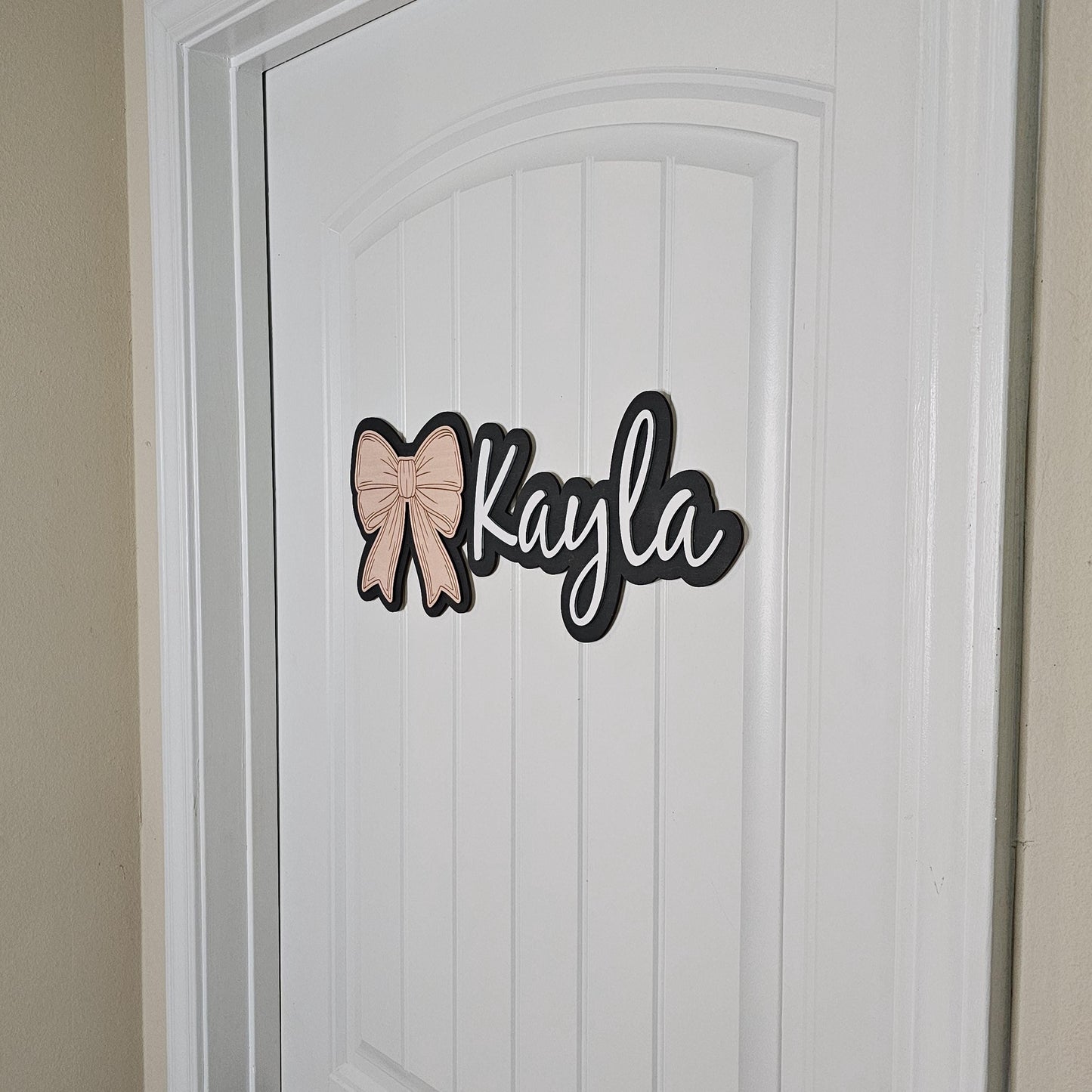Personalized Kids Door Sign Bow, Childs Door Name Sign, 3D Bedroom Sign, Nursery Wall Name Sign, Kids Bedroom Door Name Sign, Custom Sign
