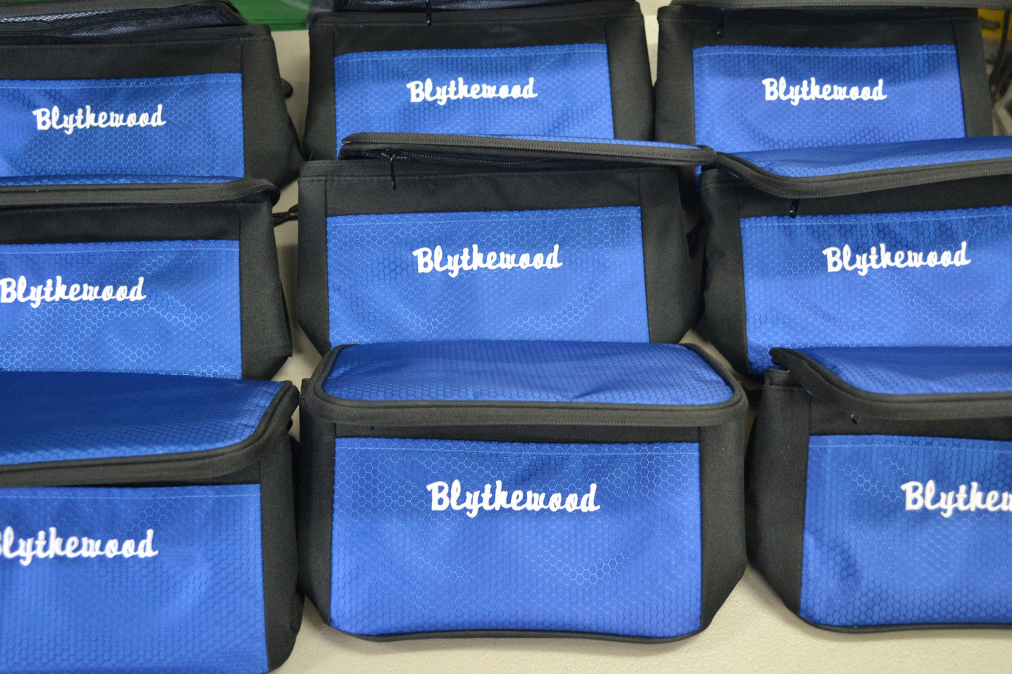 Personalized Lunch Bag Box Cooler, with Honeycomb Polyester Fabric, Insulated Embroidered School Work Sports Monogrammed Custom Name